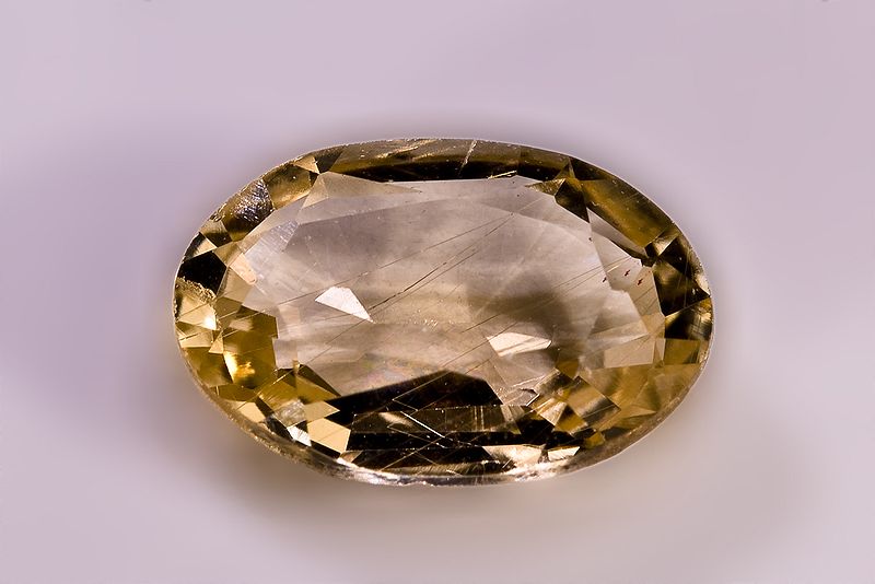 La danburite : une pierre fine rare