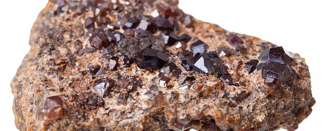 Les pierres fines : l’andradite