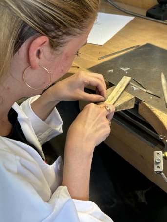 Création d'un collier - 123 - 15 novembre 2025 de 9h00 à 12h00