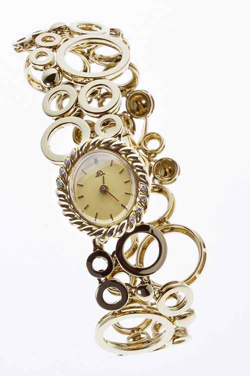 A ses débuts, la montre-bracelet est un accessoire très féminin | Crédit photo : Maison Bianchi